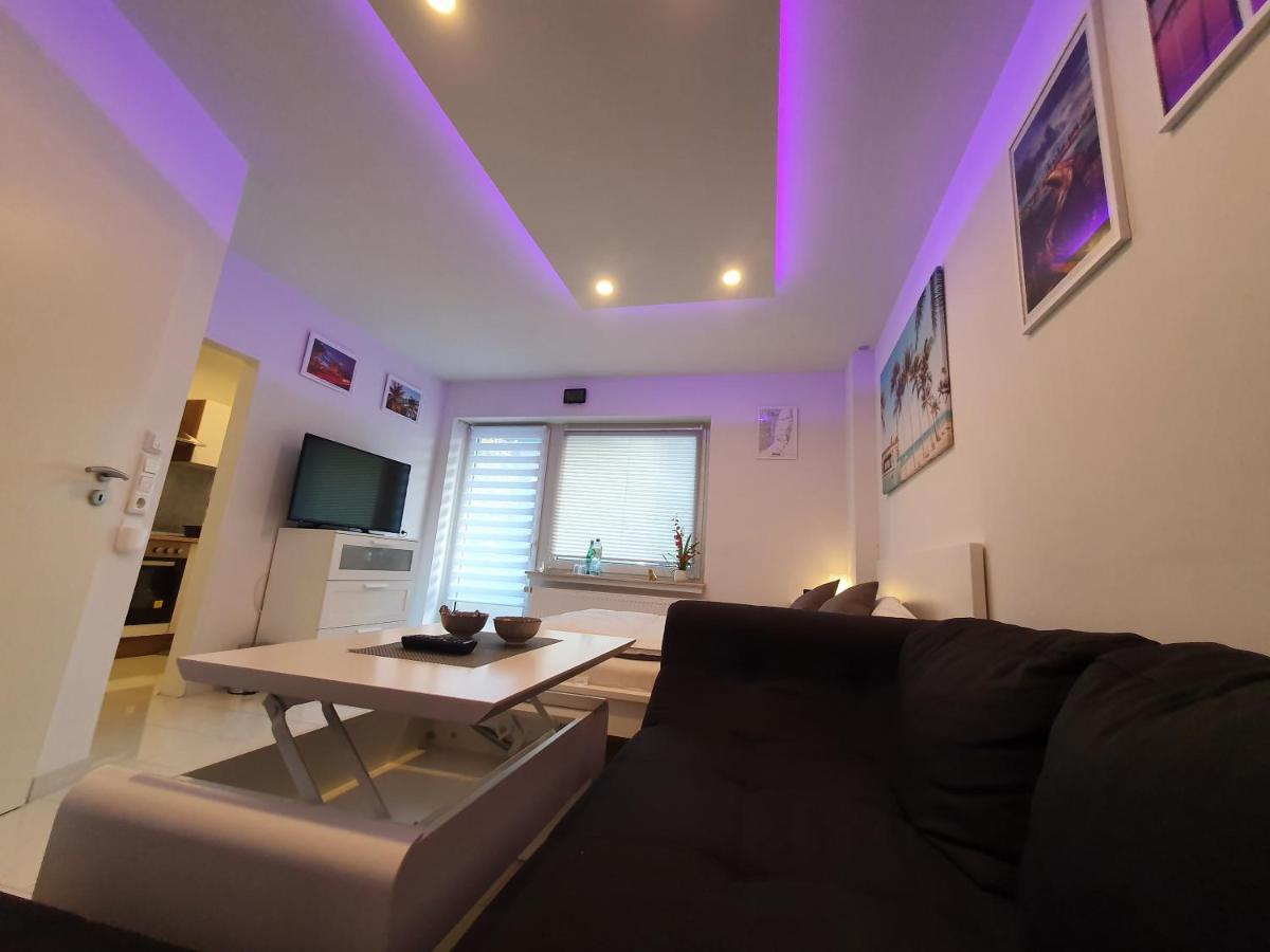 Miami Apartment Paderborn Buitenkant foto