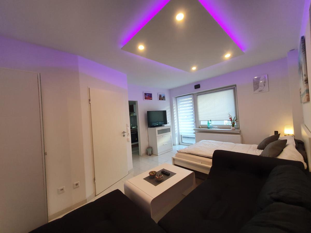 Miami Apartment Paderborn Buitenkant foto