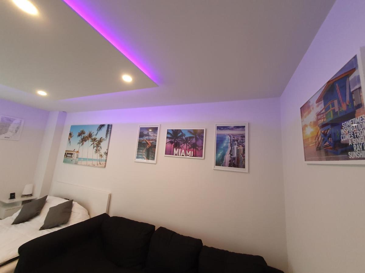 Miami Apartment Paderborn Buitenkant foto