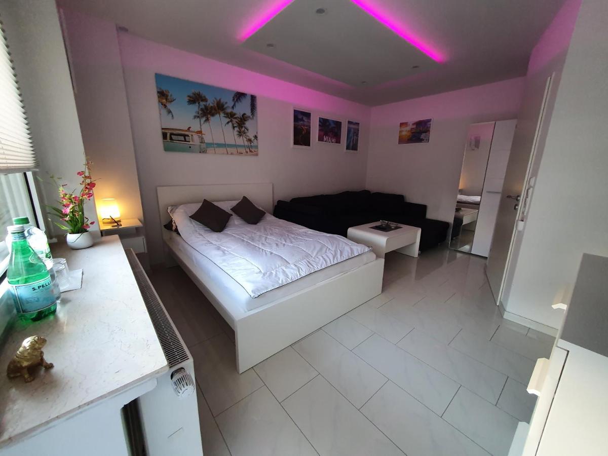 Miami Apartment Paderborn Buitenkant foto